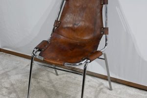 Chaise en Métal et Cuir, par C.Perriand pour les Arcs – 1960